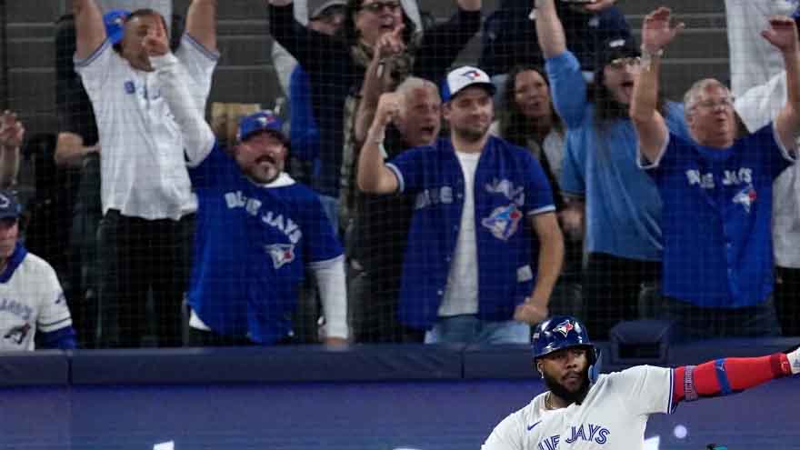 Guerrero hits 6th postseason homer and Blue Jays beat Mariners 6-2 to force Game 7 of ALCS