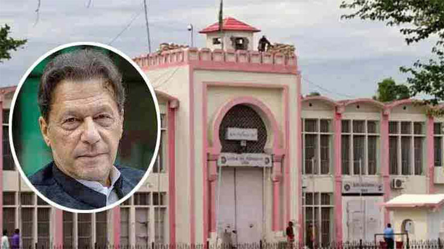 PTI hands over list of six lawyers to Adiala Jail officials for meeting with Imran Khan