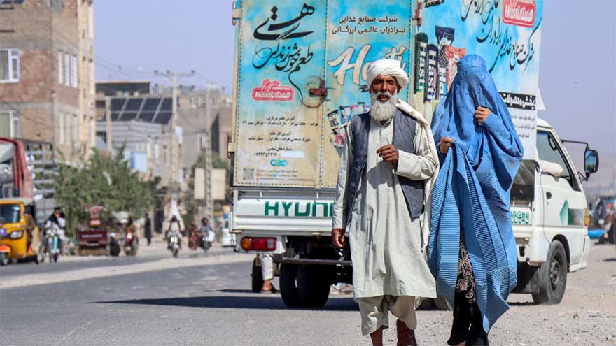 EU confirms 'contact' with Taliban in Afghanistan over migrant returns