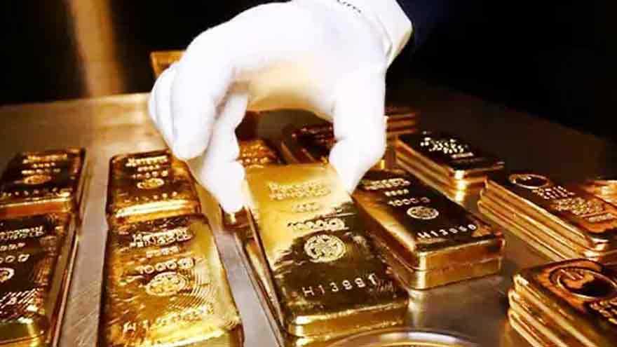 Pakistan decides to lift ban on gold imports and exports