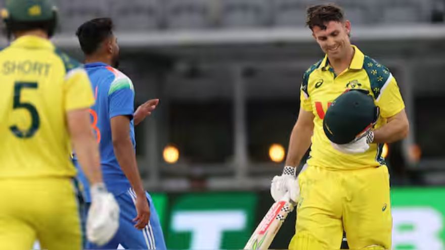 Australia fend off India in Adelaide to seal ODI series