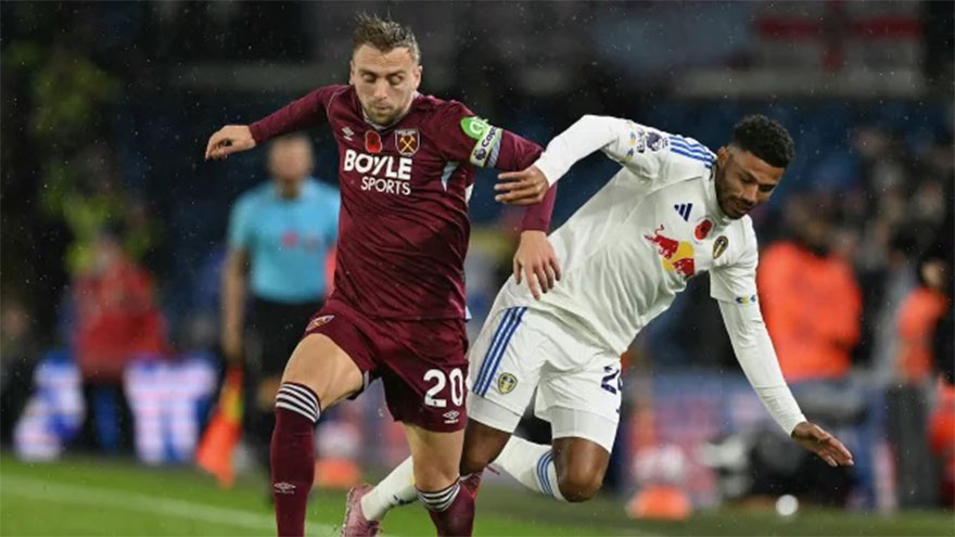 Nuno left waiting for first West Ham win after defeat at Leeds