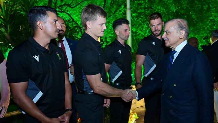 PM Shehbaz hosts dinner for South Africa and Pakistan cricket teams