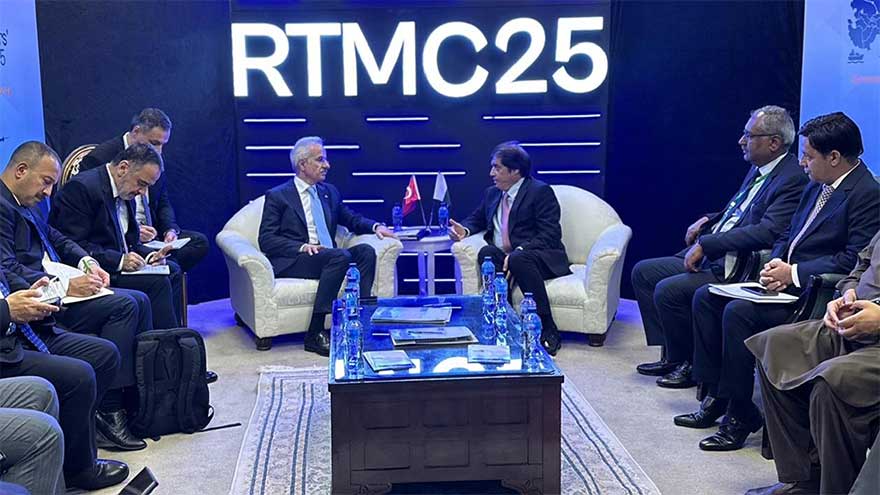 Pak, Turkiye vow to enhance connectivity, railways collaboration