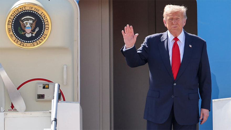 Trump heads to Japan ahead of key China meet