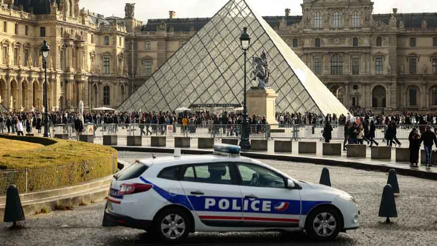 Suspects arrested over the theft of crown jewels from Paris' Louvre museum