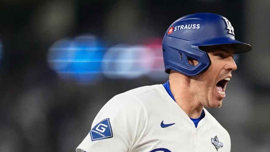 Freeman's homer in 18th inning lifts Dodgers over Blue Jays 6-5 in World Series classic