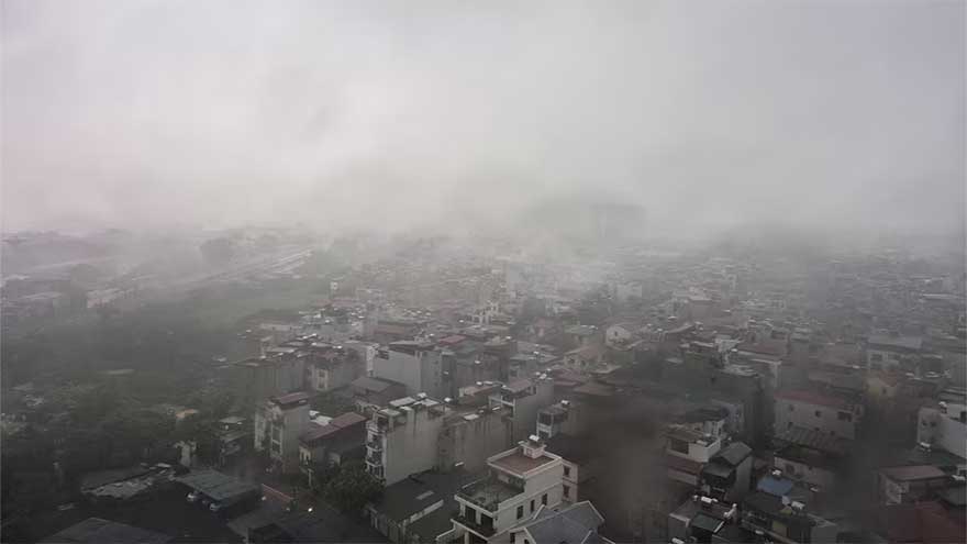 Floods kill at least 9, leave 5 missing in central Vietnam