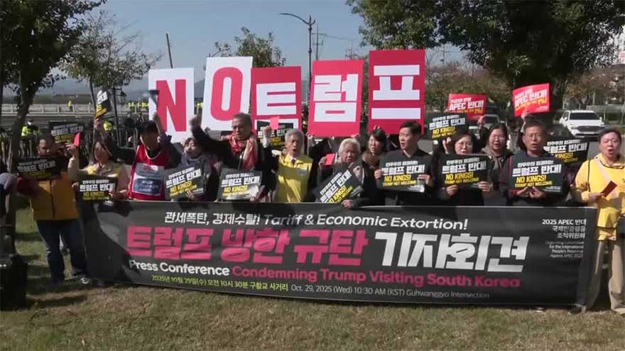 'No Kings!': South Korea protesters criticise Trump and leaders 'flattering' him