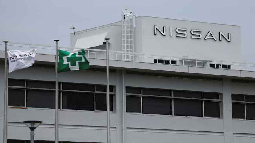 Automakers hunt high and low for chips as supply crisis worsens