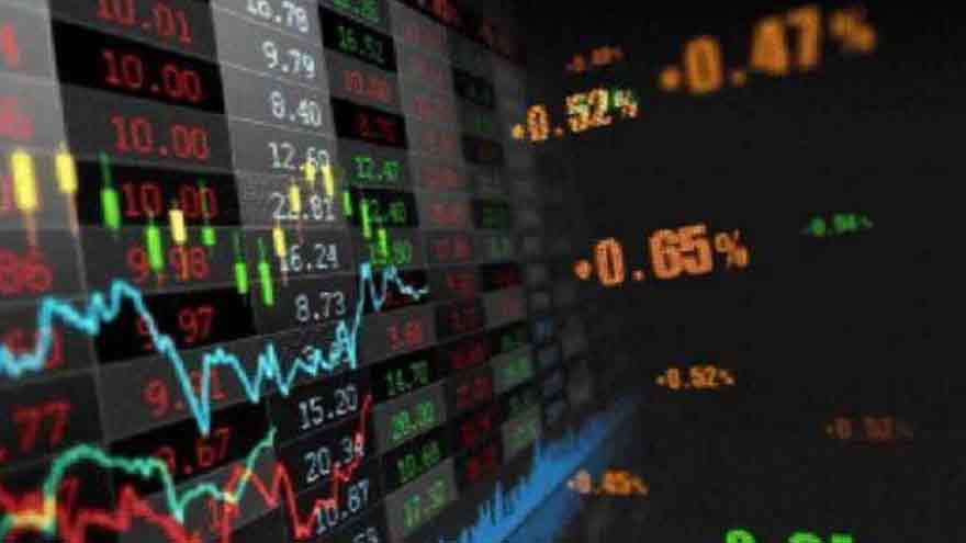 PSX rebounds with over 800 points after selling pressure