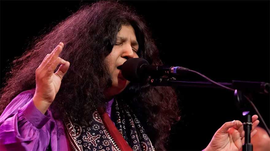 Abida Parveen rejects health rumours as baseless, irresponsible