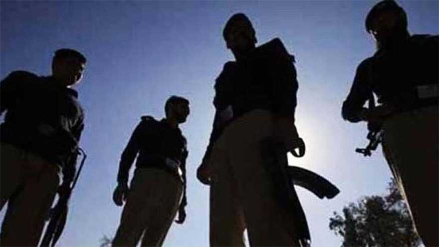 Four cops injured as gunmen open fire on police van in Balakot