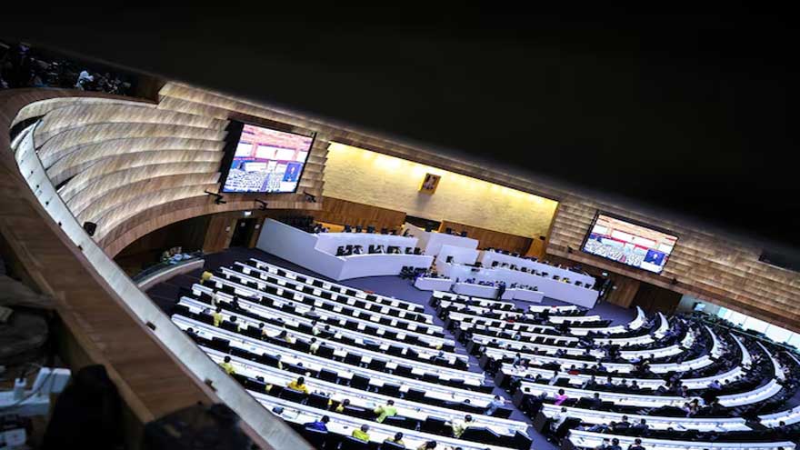 Thailand's ruling Pheu Thai party prepared to dissolve parliament, official says