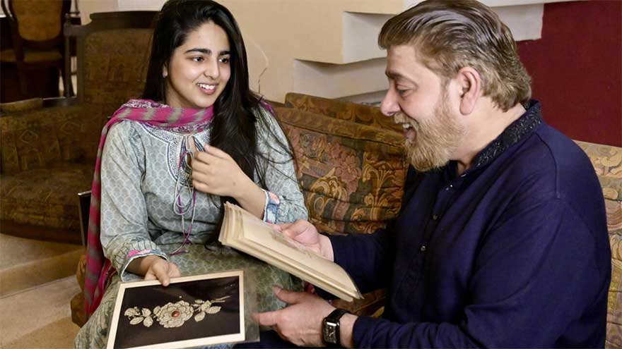 Bangladesh eyes end to treasure trove bank vault mystery