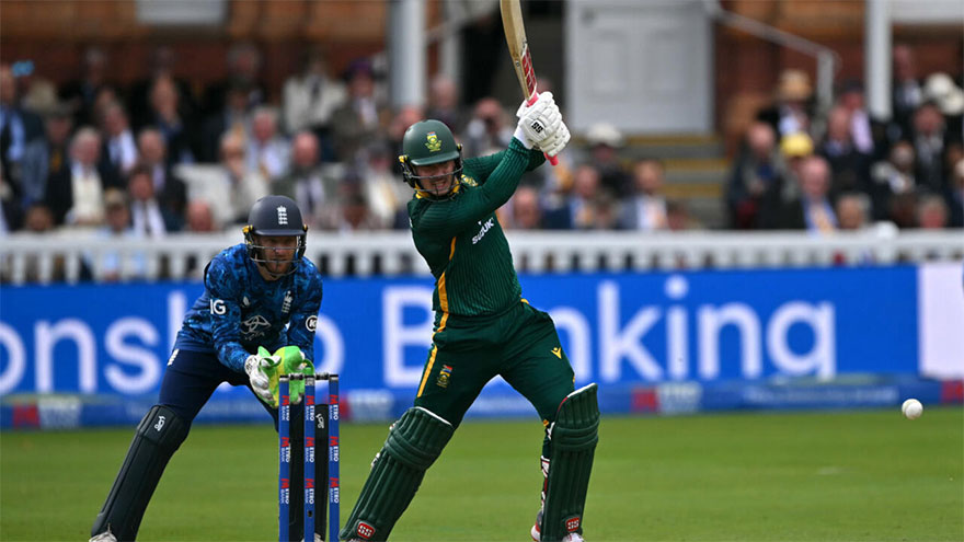 Breetzke stars as South Africa edge England by five runs for ODI series win