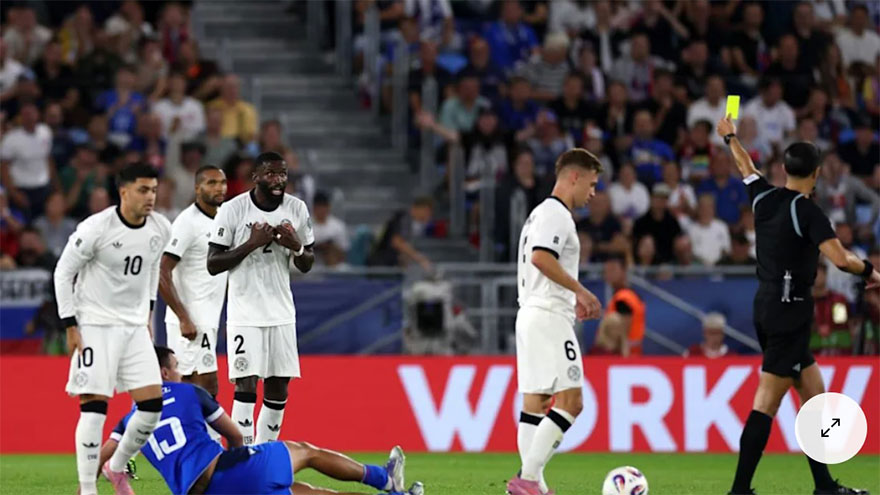 Germany fall 2-0 to Slovakia in World Cup qualifying opener