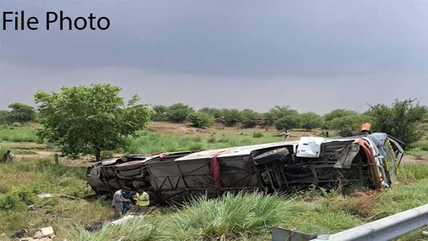 Four killed in car-trailer collision in Rahim Yar Khan
