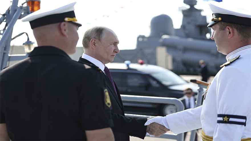 Dunya News Putin says foreign troops deployed to Ukraine would be legitimate targets