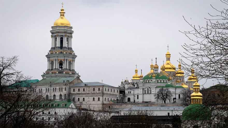 Ukraine moves to ban an Orthodox church it says is linked with pro-war Moscow church