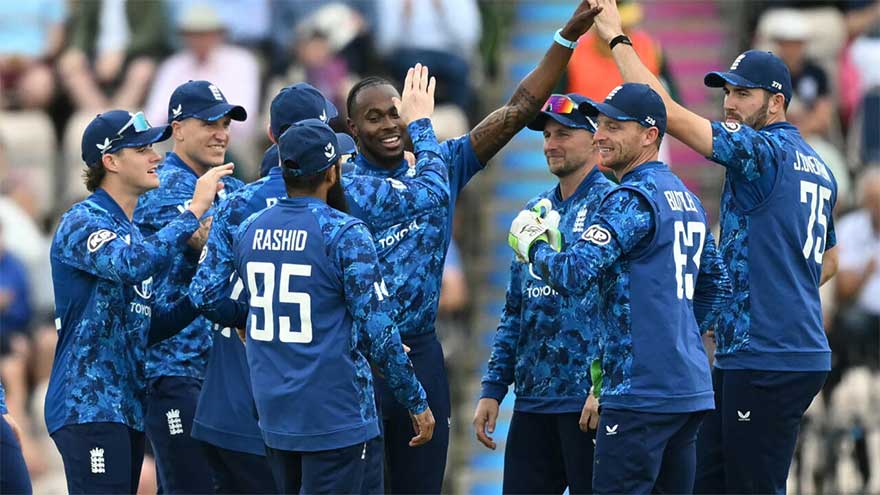 South Africa slump to record low in humiliating ODI loss against England
