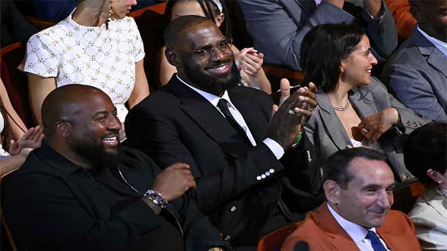 LeBron James uses basketball diplomacy to bridge US-China tensions