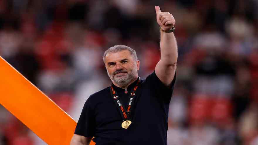 Postecoglou replaces Nuno as Forest head coach