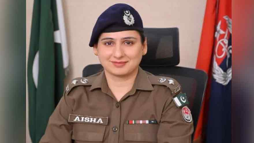Punjab Police officer SP Aisha Butt honoured with global excellence award