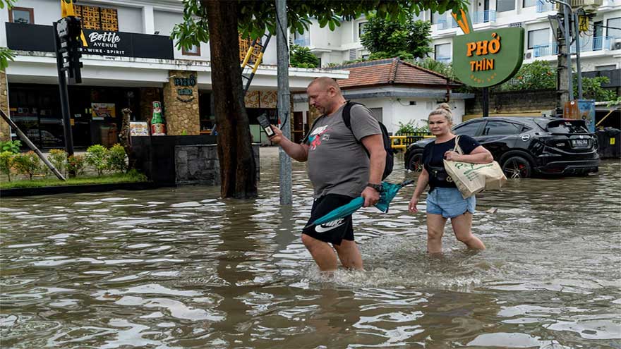 Floods in Indonesia's Bali kill at least six, officials say