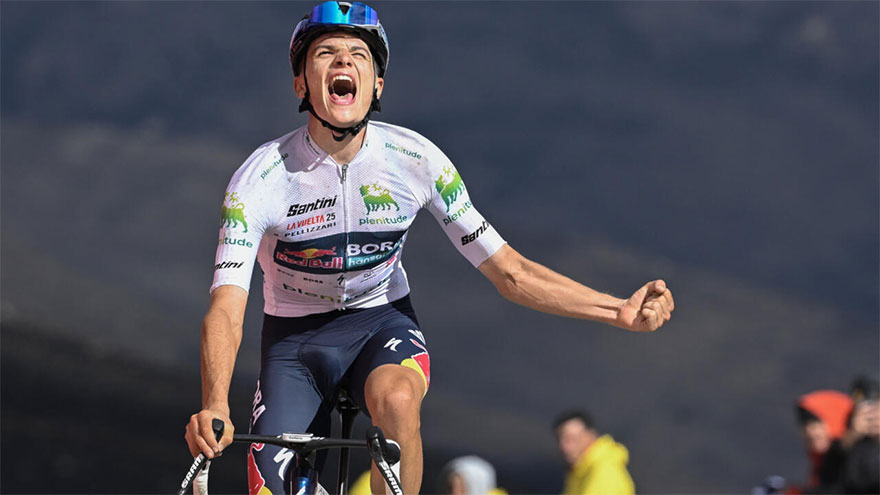 Italy's Pellizzari scorches to Vuelta stage 17 honours