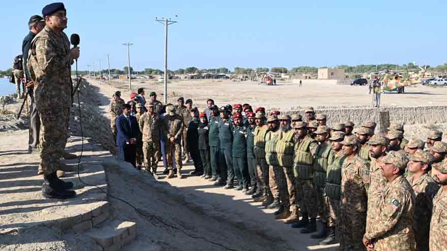 COAS pushes for rapid development, unified action in flood-hit regions