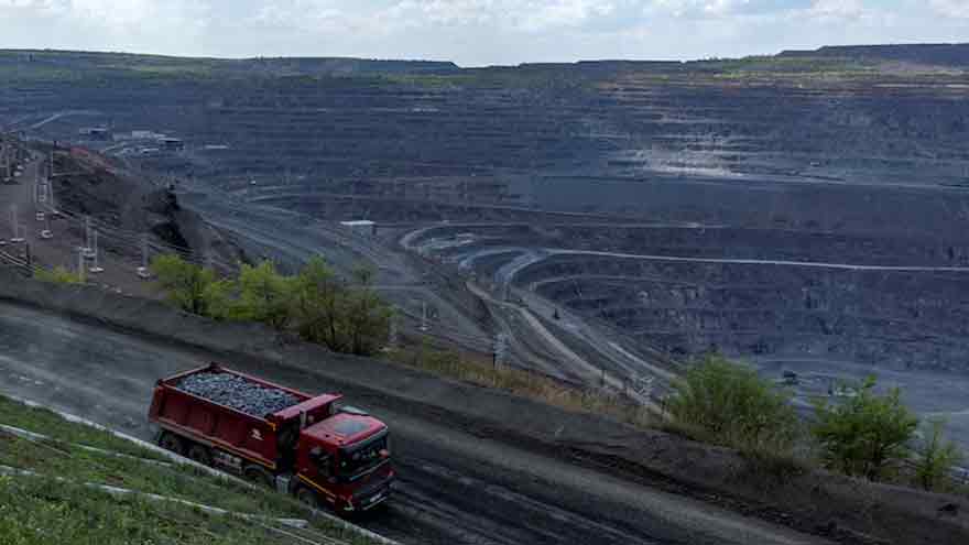 Ukraine, US to scout for minerals deal investment projects
