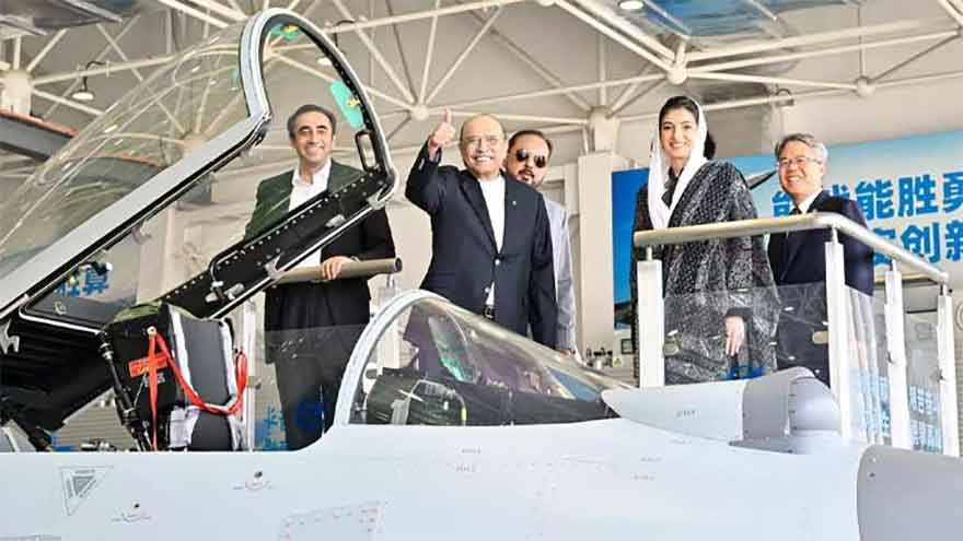 President Zardari makes historic visit to China's J-10C fighter jet complex