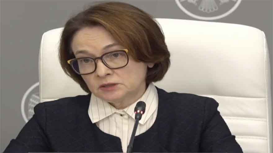 Russia cuts interest rate to 17% as strains show in wartime economy