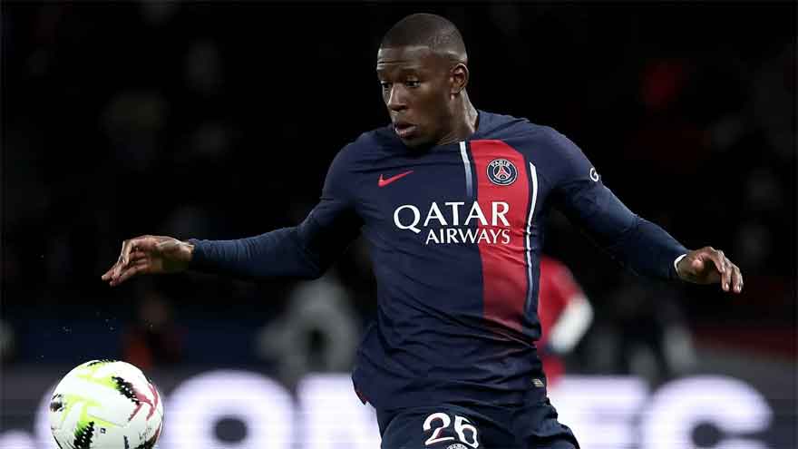 Barcola leads PSG past Lens to preserve unbeaten start