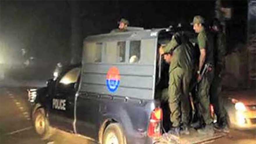 Two suspected robbers killed in Burewala 'encounter'