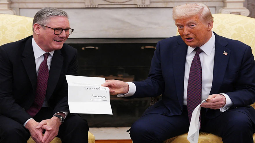 Trump heads for historic second UK state visit