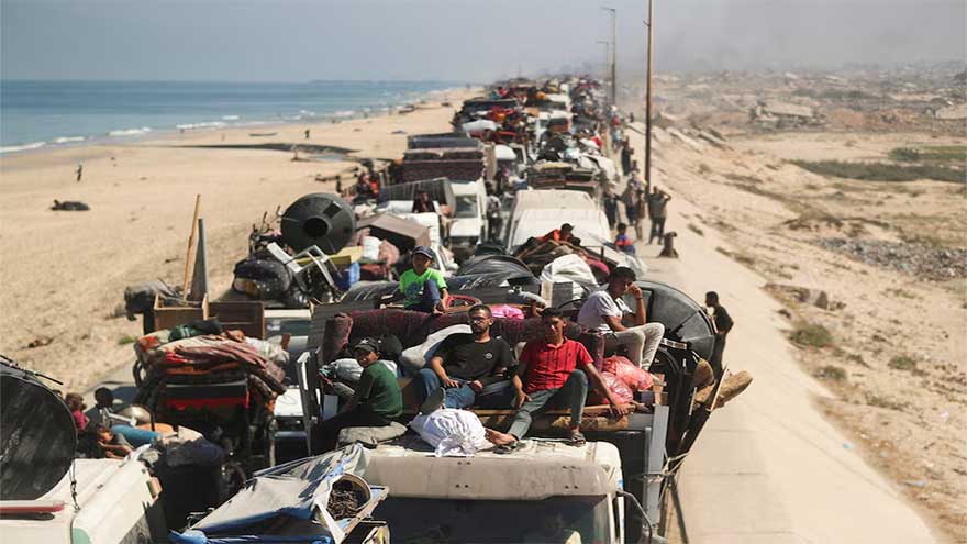 Israel intensifies Gaza City bombing as Rubio arrives, destroys 30 residential buildings