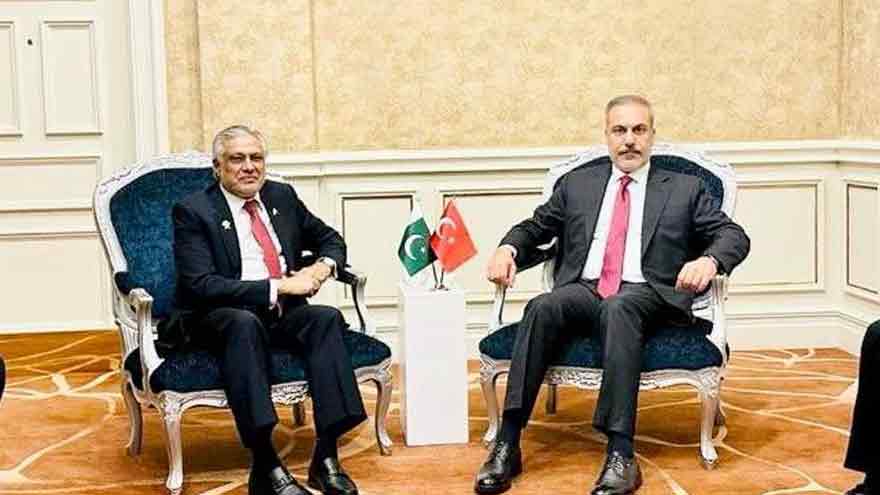 Dar, Turkish FM strongly condemn Israeli strikes on Qatar