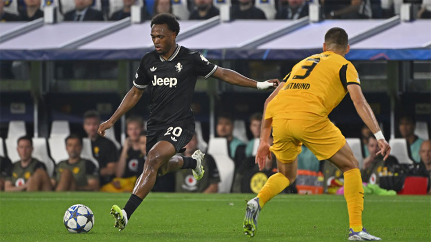 Juve salvage point against Dortmund with stunning late comeback