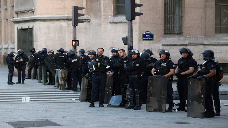 French unions strike against austerity, pressuring Macron