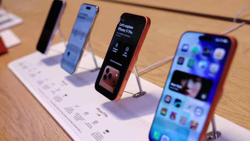 Apple asked suppliers to boost production of iPhone 17 model