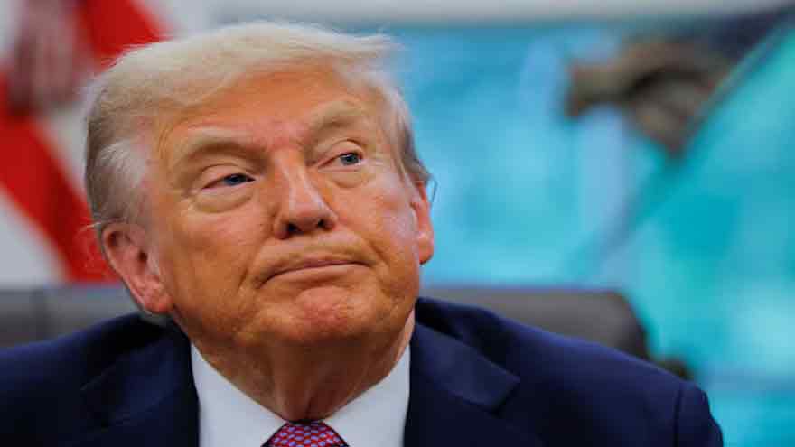 Trump mulls adding new $100,000 fee for H-1B Visas