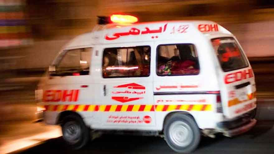 Three sanitation workers die during sewer cleaning in Karachi's Garden area