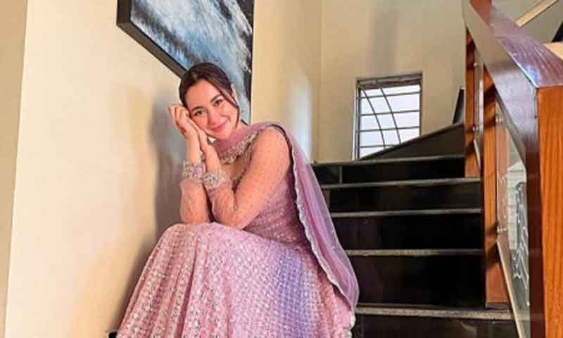 Hania Aamir wins hearts in Bangladesh with captivating clicks