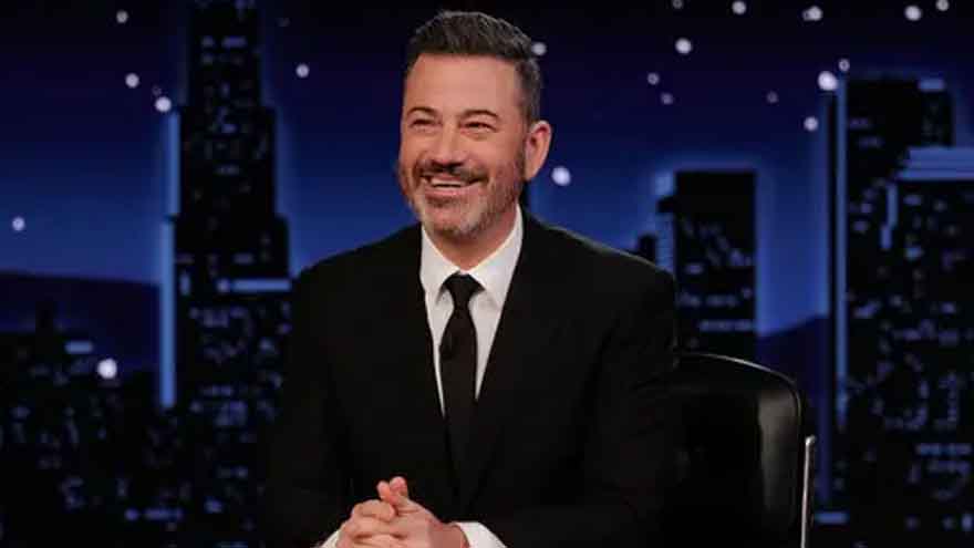 Jimmy Kimmel returns to his late-night show after ABC lifts suspension