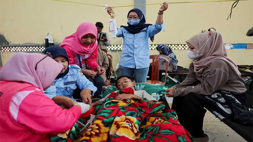 Over 1,000 Indonesians sick from school meals in more food poisoning outbreaks 