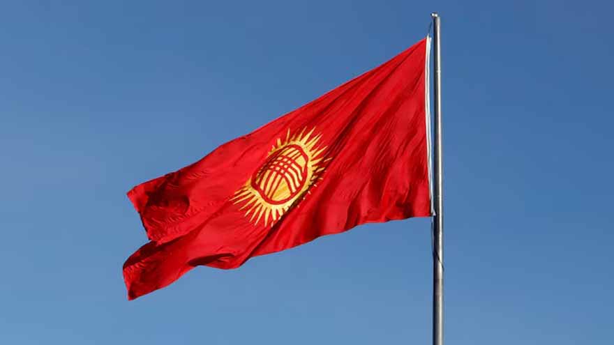 Kyrgyzstan parliament votes to hold snap November election