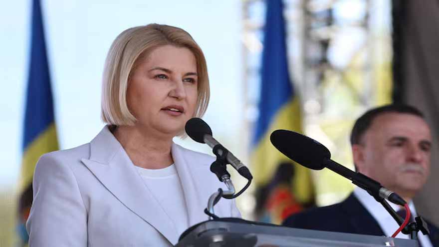 Poland bans pro-Russian Moldovan politician Irina Vlah from territory