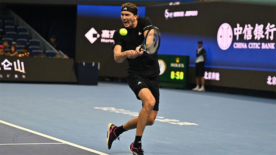 Zverev downs racket-smashing Moutet in Beijing